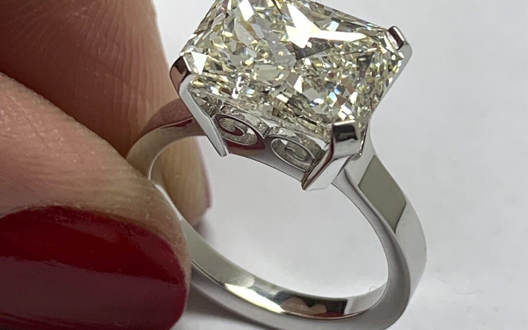 3+unik diamantring fra Ragnar R. Jorgensen