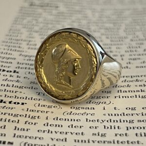 Doktorring som signetring - Guldsmed Ragnar R. Jørgensen